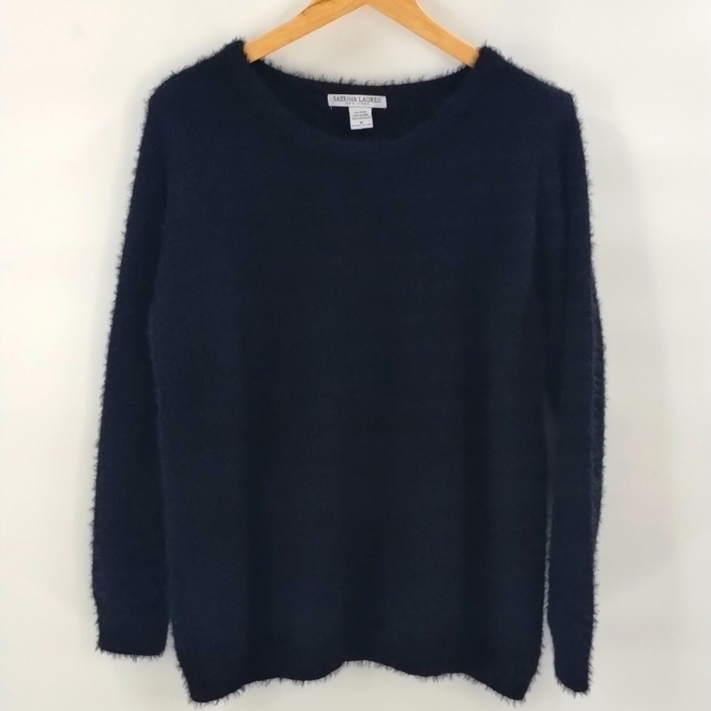 Sabrina Lauren New York sweater black  oversized medium soft fuzzy pullover